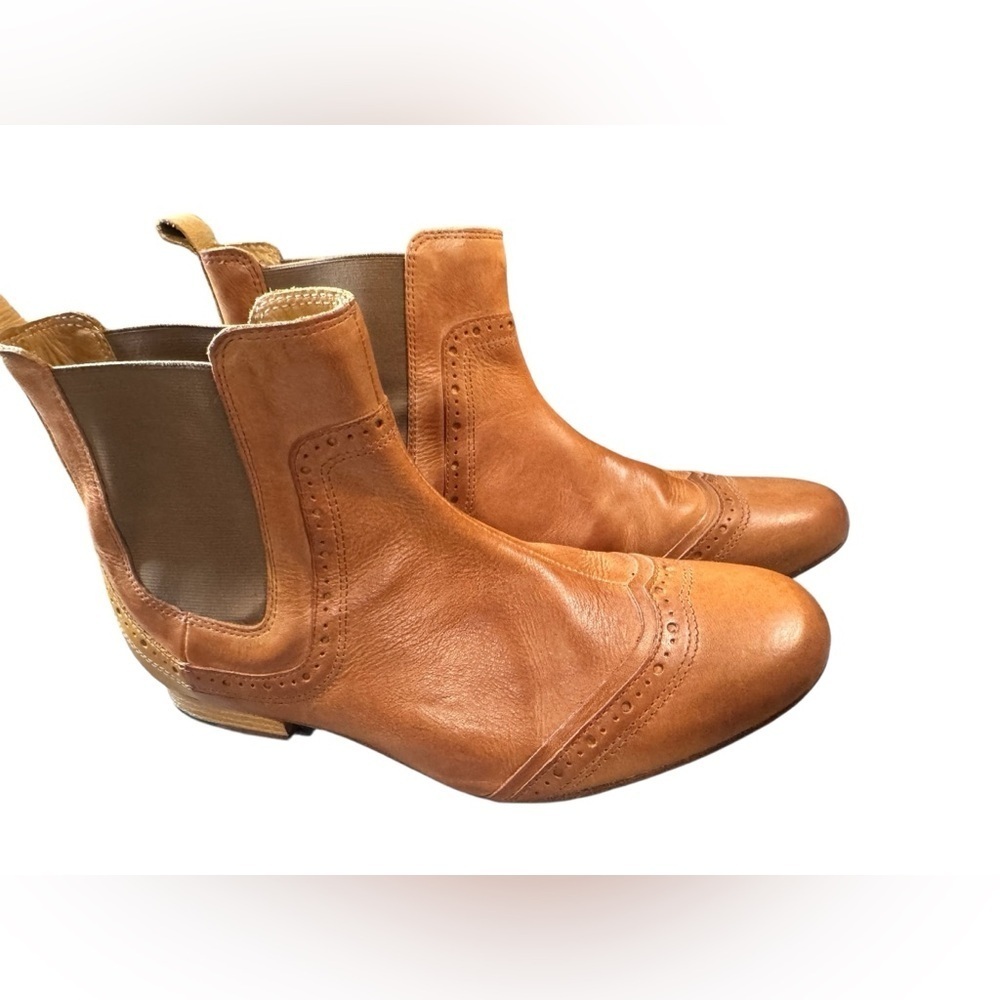 J Shoes Chelsea Boots Size 8.5